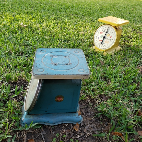 Vintage Sky Blue Kitchen 💙 Scale - Picture 4 of 8